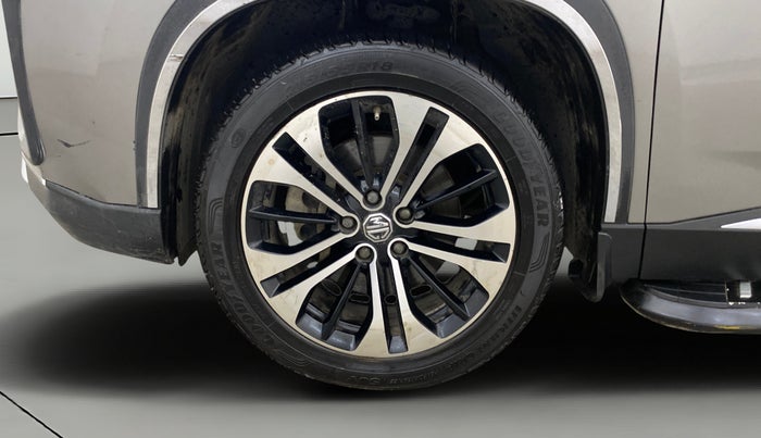 2023 MG HECTOR PLUS SHARP PRO 1.5 PETROL TURBO CVT 7 STR, Petrol, Automatic, 88,098 km, Left Front Wheel
