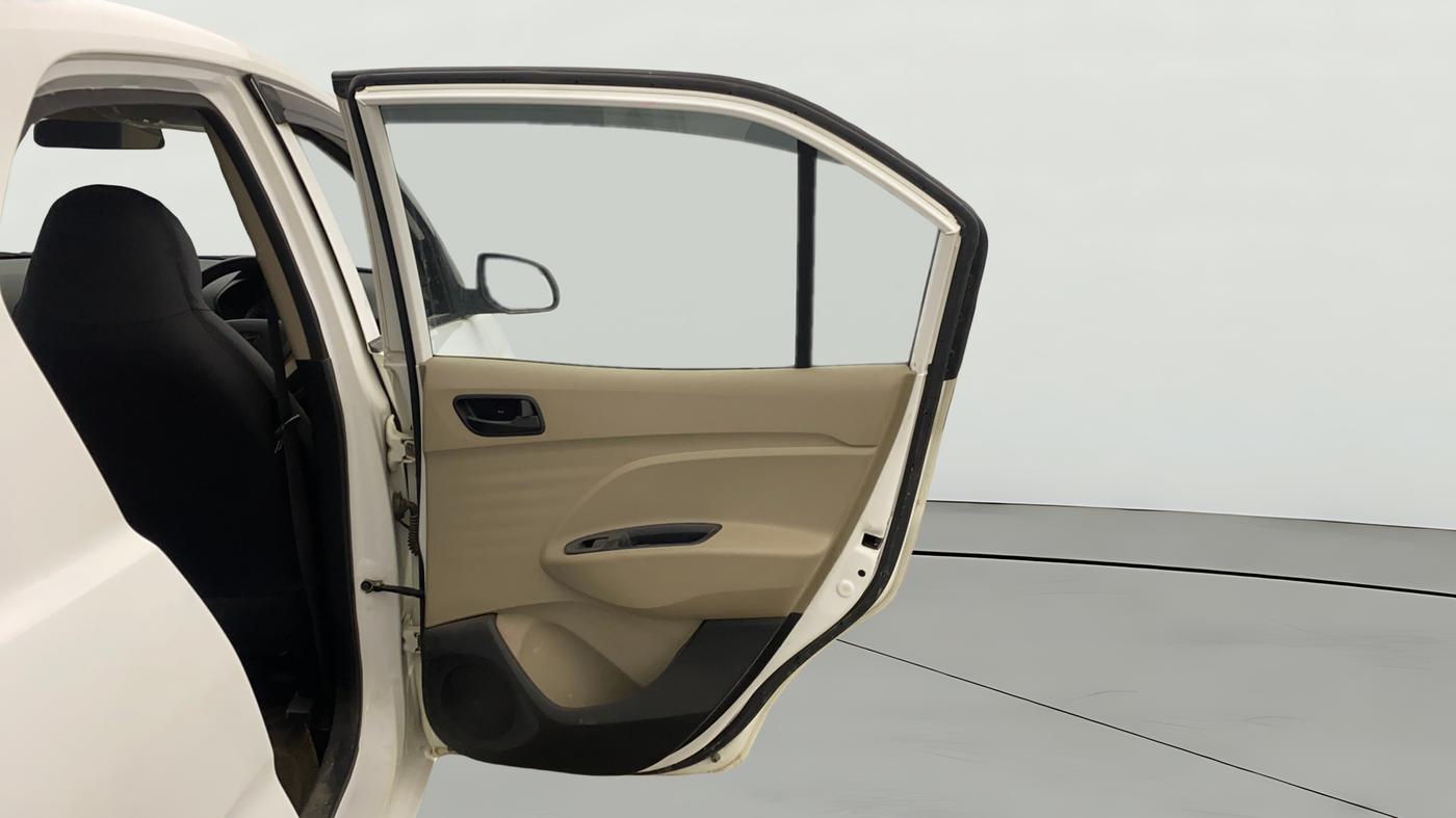 2021 Hyundai NEW SANTRO MAGNA, Petrol, Manual, 33,400 km, RHS Rear Door