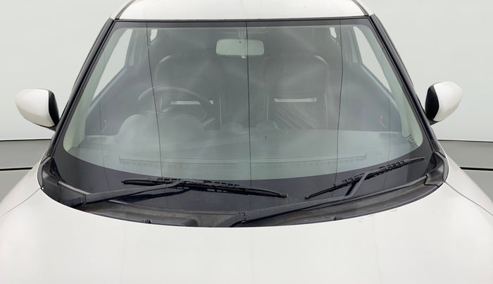 2020 Maruti Swift VXI AMT, Petrol, Automatic, 50,562 km, Front Windshield