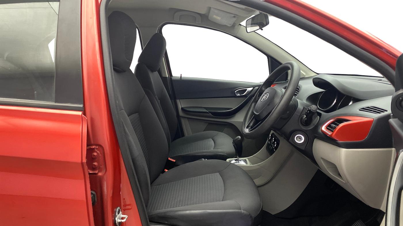 2019 Tata Tiago XZA PETROL, Petrol, Automatic, 64,950 km, Right Side Front Door Cabin
