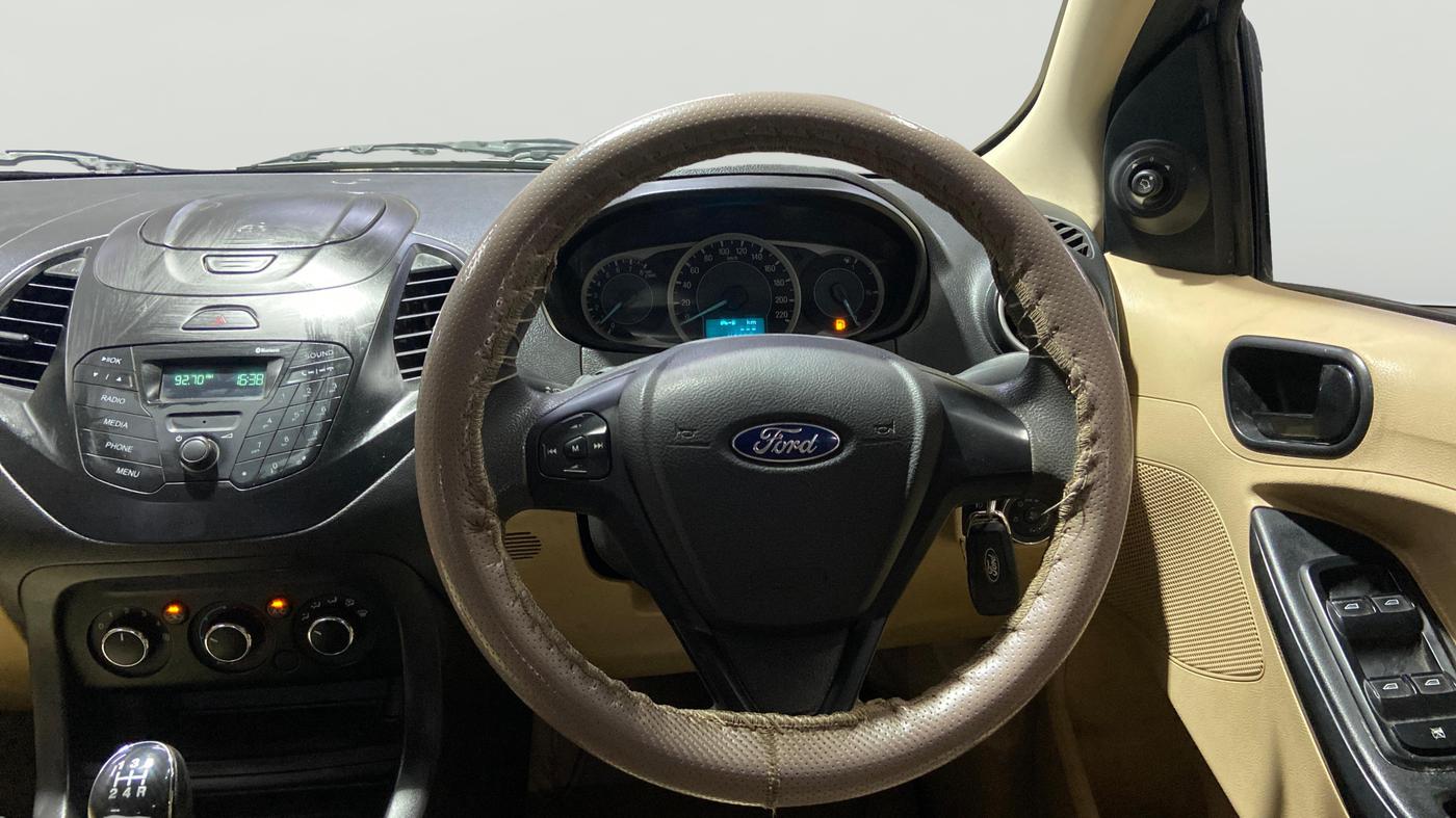 2017 Ford Figo Aspire TREND 1.2 PETROL, Petrol, Manual, 47,949 km, Steering Wheel Close Up