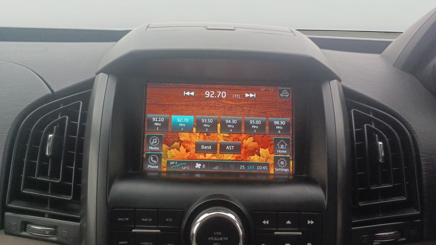 2017 Mahindra XUV500 W8, Diesel, Manual, 32,709 km, Air Conditioner