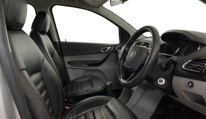 2019 Tata Tiago XZ PETROL, CNG, Manual, 84,710 km, Right Side Front Door Cabin