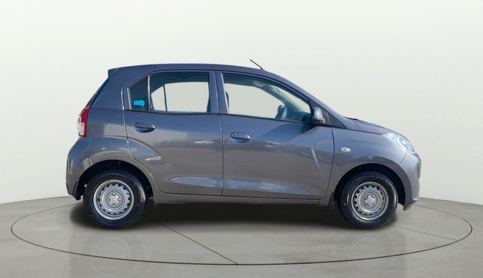 2019 Hyundai NEW SANTRO MAGNA AMT, Petrol, Automatic, 33,699 km, Right Side View