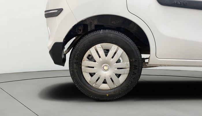 2017 Maruti Alto 800 VXI O, Petrol, Manual, 40,090 km, Right Rear Wheel