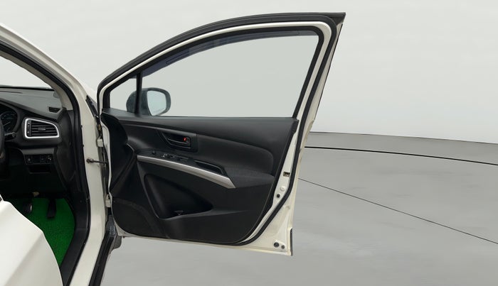 2021 Maruti S Cross SIGMA 1.5, Petrol, Manual, 98,356 km, RHS Front Door