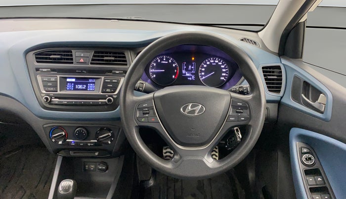 2017 Hyundai i20 Active 1.2 S, Petrol, Manual, 44,616 km, Steering Wheel Close Up