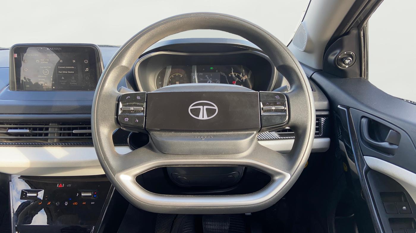 2025 Tata Curvv Pure Plus 1.2 Petrol 7DCA, Petrol, Automatic, 12,511 km, Steering Wheel Close Up