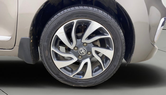 2020 Toyota Glanza V, Petrol, Manual, 60,189 km, Right Front Wheel