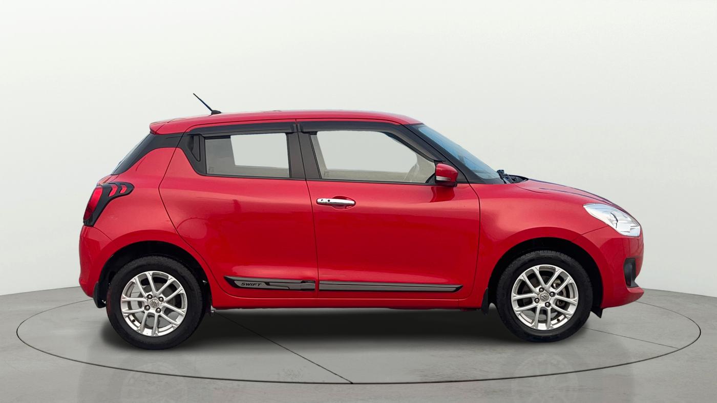 2023 Maruti Swift ZXI, Petrol, Manual, 43,314 km, Right Side View