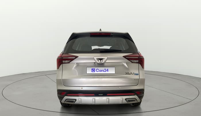 2022 Mahindra XUV700 AX 5 P MT 5 STR, Petrol, Manual, 46,675 km, Back/Rear