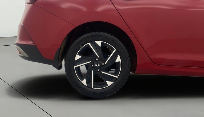 2022 Hyundai Verna SX (O) 1.5 CRDI AT, Diesel, Automatic, 88,680 km, Right Rear Wheel