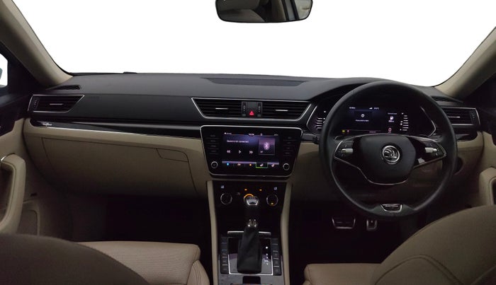 2021 Skoda Superb L&K 2.0 TSI AT, Petrol, Automatic, 43,942 km, Dashboard