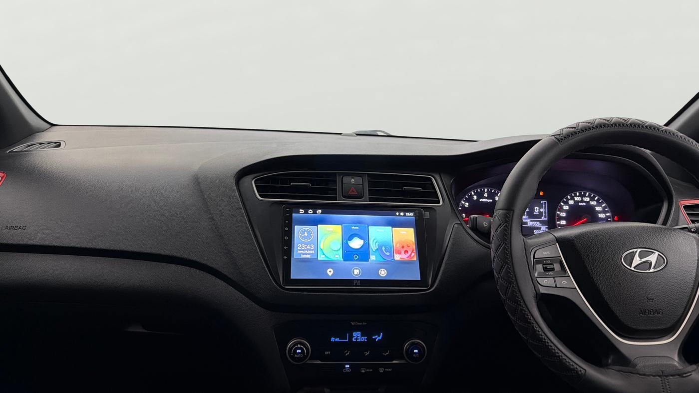 2018 Hyundai Elite i20 ASTA 1.2 DUAL TONE, Petrol, Manual, 58,376 km, Air Conditioner