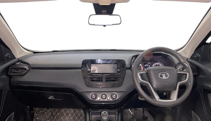 2020 Tata Harrier XE 2.0L KRYOTEC, Diesel, Manual, 92,436 km, Dashboard