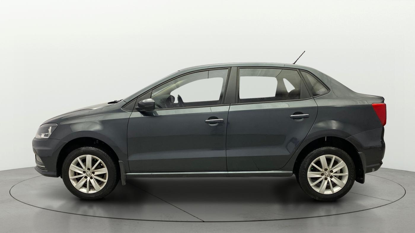 2017 Volkswagen Ameo HIGHLINE1.2L, Petrol, Manual, 1,01,186 km, Left Side