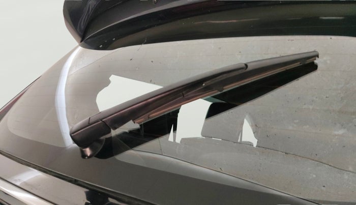 2022 Maruti XL6 ALPHA MT, Petrol, Manual, 35,183 km, Rear Wiper