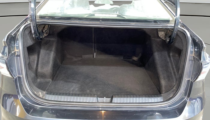 2022 Volkswagen VIRTUS TOPLINE TSI 1.0 AT, Petrol, Automatic, 16,917 km, Boot Open Zoomed View