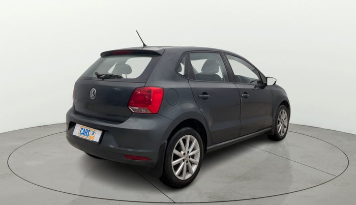 2017 Volkswagen Polo HIGHLINE1.2L, Petrol, Manual, 73,773 km, Right Back Diagonal