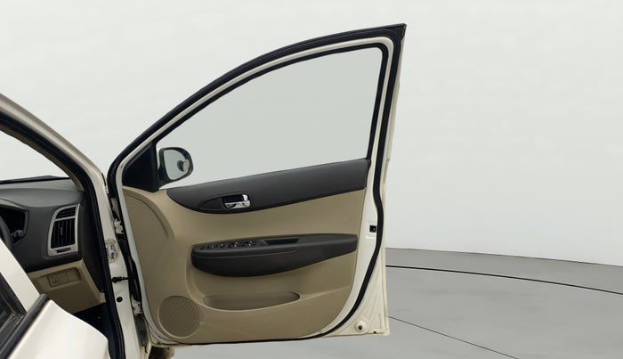 2014 Hyundai i20 ASTA 1.2, Petrol, Manual, 36,268 km, RHS Front Door