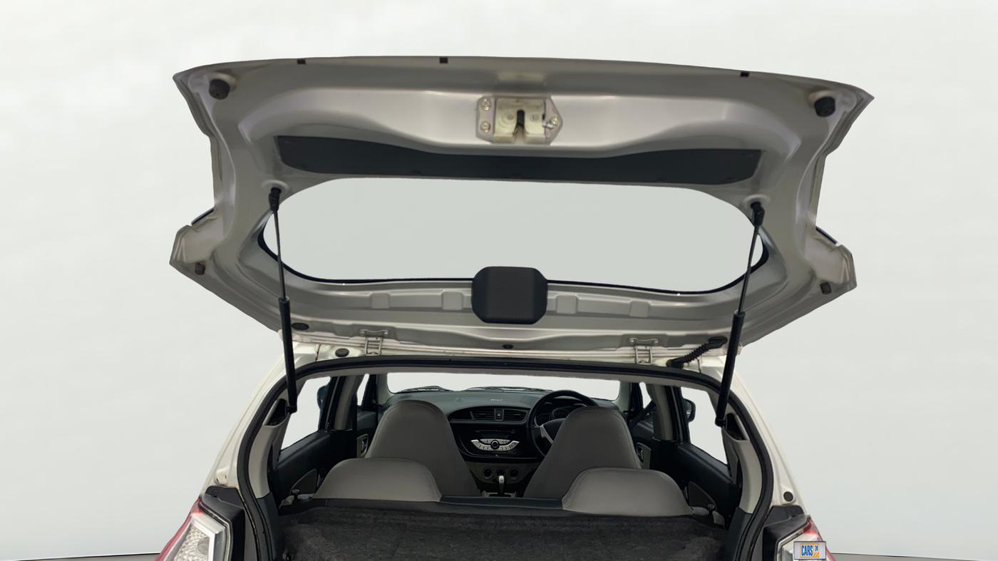 2018 Maruti Alto K10 VXI (O) AMT, Petrol, Automatic, 19,750 km, Boot Door Open