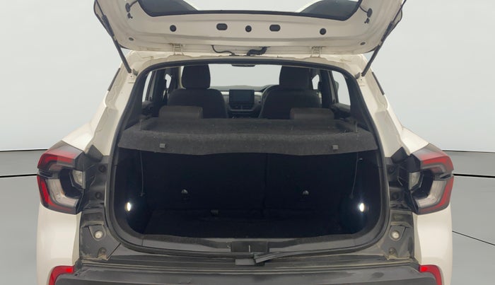 2025 Renault Kiger RXZ MT, Petrol, Manual, 14,691 km, Boot Open Zoomed View