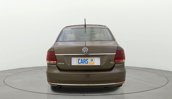 2017 Volkswagen Vento HIGHLINE PLUS 1.5 AT 16 ALLOY, Diesel, Automatic, 1,14,563 km, Back/Rear