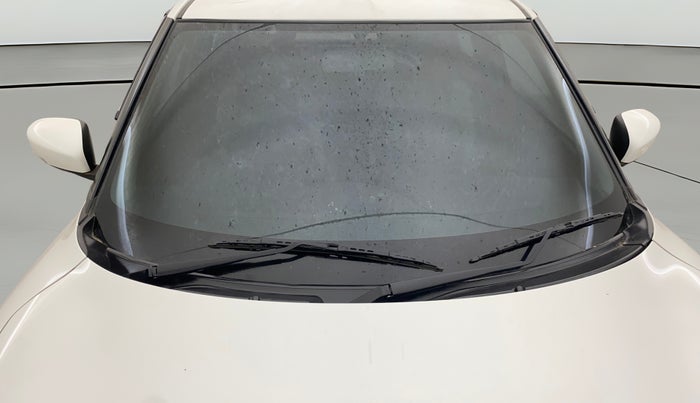 2023 Maruti Swift ZXI AMT, Petrol, Automatic, 14,033 km, Front Windshield