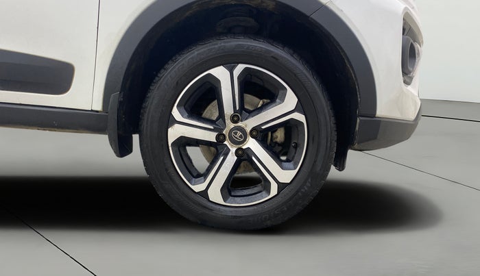 2023 Tata NEXON XM PETROL, Petrol, Manual, 26,730 km, Right Front Wheel