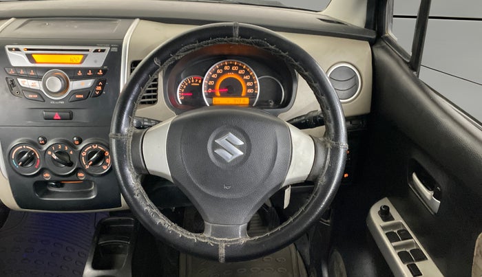 2015 Maruti Wagon R 1.0 VXI, CNG, Manual, 94,304 km, Steering Wheel Close Up