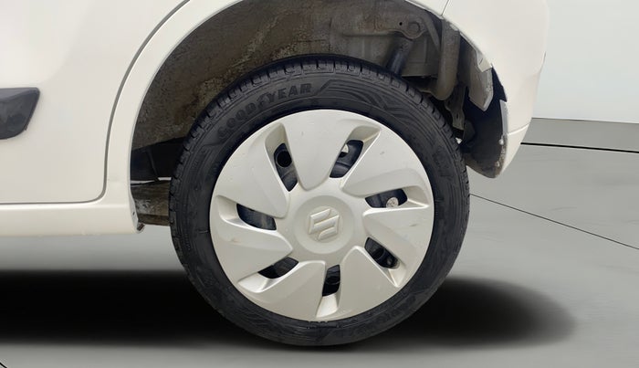 2017 Maruti Wagon R 1.0 VXI (O) AMT, Petrol, Automatic, 60,978 km, Left Rear Wheel