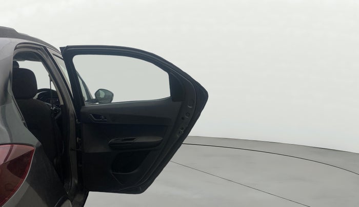 2022 Tata TIAGO NRG XZ MT, Petrol, Manual, 71,811 km, RHS Rear Door