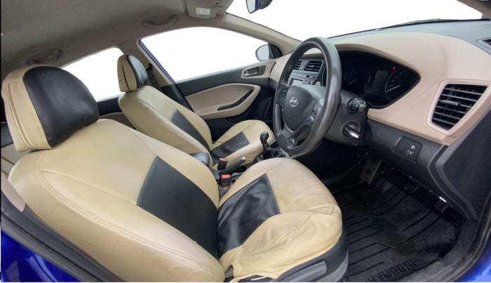 2016 Hyundai Elite i20 SPORTZ 1.2, Petrol, Manual, 68,285 km, Right Side Front Door Cabin