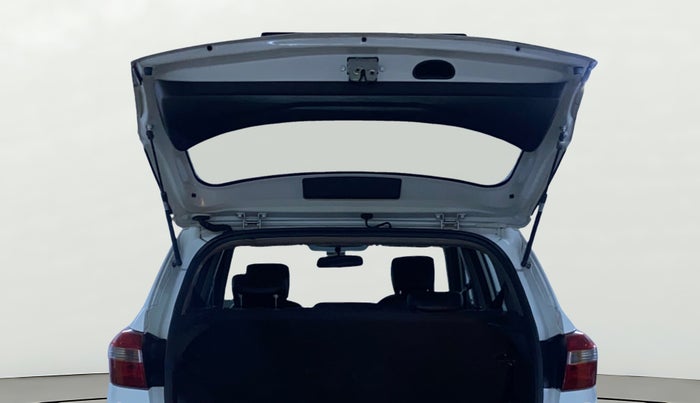 2017 Hyundai Creta SX PLUS 1.6 PETROL, Petrol, Manual, 76,961 km, Boot Door Open