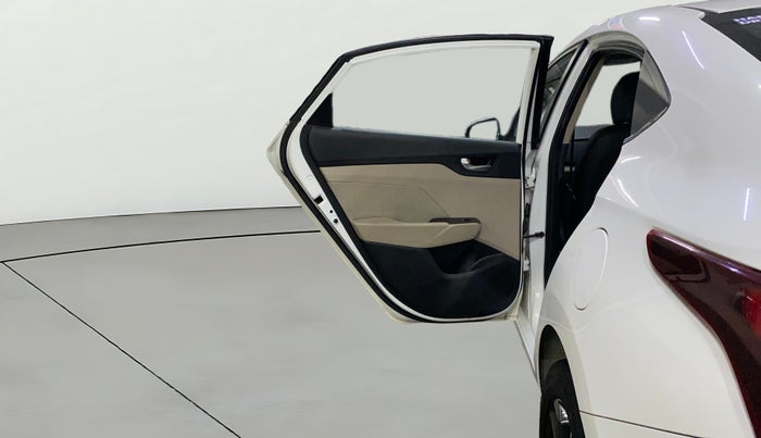 2020 Hyundai Verna SX 1.5 VTVT, Petrol, Manual, 56,514 km, LHS Rear Door