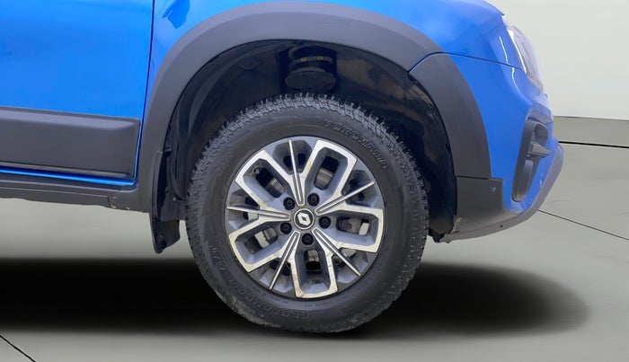 2019 Renault Duster 110 PS RXS 4X4 OPT DIESEL, Diesel, Manual, 64,285 km, Right Front Wheel