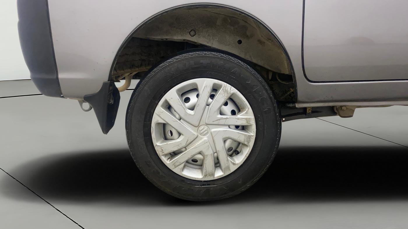 2023 Maruti Eeco 5 STR AC, Petrol, Manual, 23,933 km, Right Rear Wheel