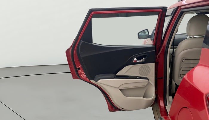 2019 Mahindra XUV300 W8 (O) 1.2 PETROL, Petrol, Manual, 41,851 km, LHS Rear Door