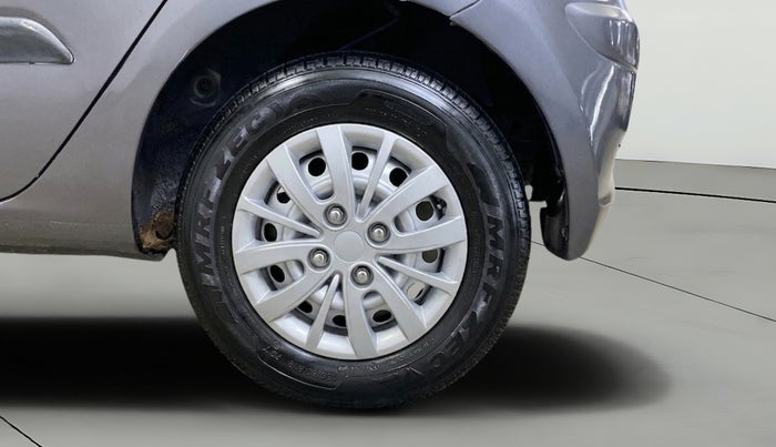 2015 Hyundai i10 MAGNA 1.1, Petrol, Manual, 39,708 km, Left Rear Wheel