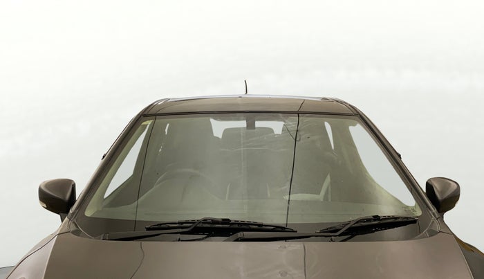 2015 Maruti Baleno ZETA PETROL 1.2, Petrol, Manual, 52,580 km, Front Windshield
