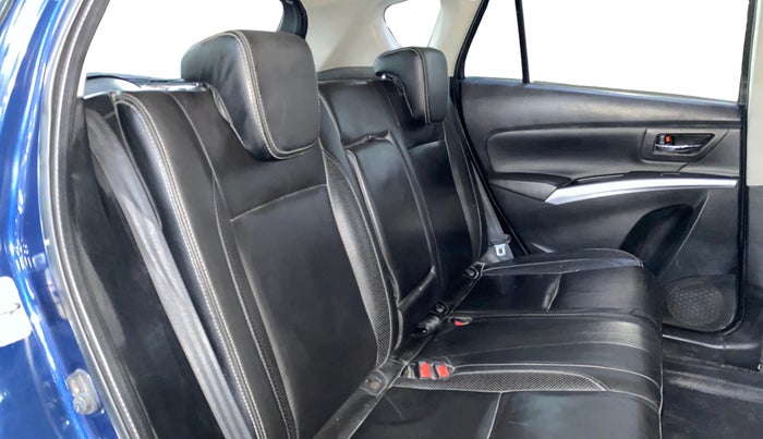 2017 Maruti S Cross ALPHA 1.3, Diesel, Manual, 56,708 km, Right Side Rear Door Cabin