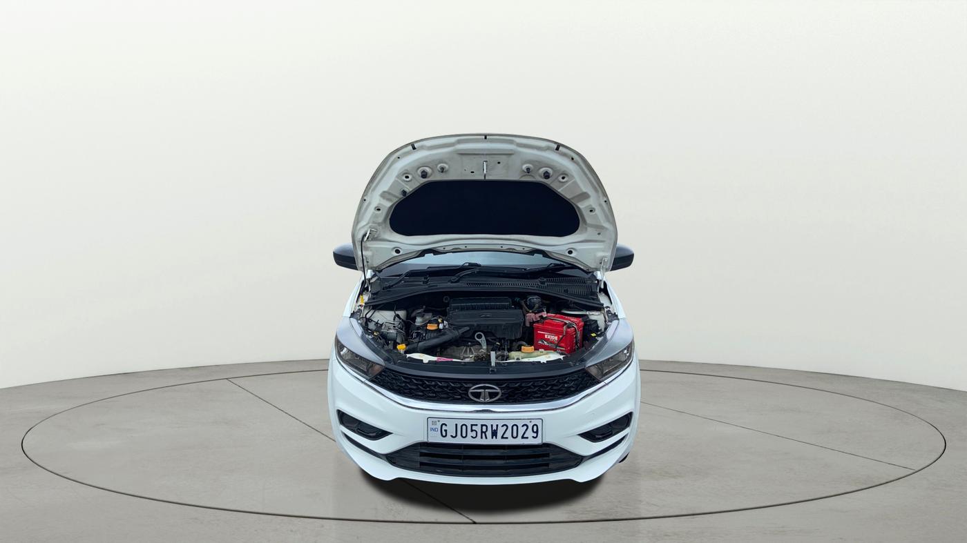 2023 Tata Tiago XM CNG, CNG, Manual, 32,657 km, Open Bonet