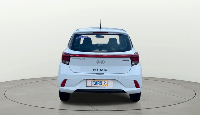 2025 Hyundai GRAND I10 NIOS MAGNA CORPORATE EDITION AMT 1.2 KAPPA VTVT, Petrol, Automatic, 2,349 km, Back/Rear