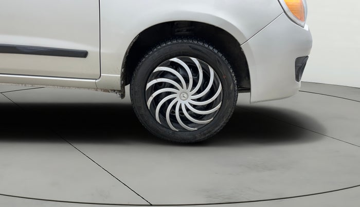 2014 Maruti Alto K10 LXI, Petrol, Manual, 53,665 km, Right Front Wheel