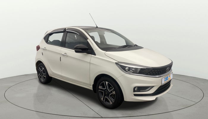 2022 Tata Tiago XZA PLUS DUAL TONE PETROL, Petrol, Automatic, 24,930 km, Right Front Diagonal