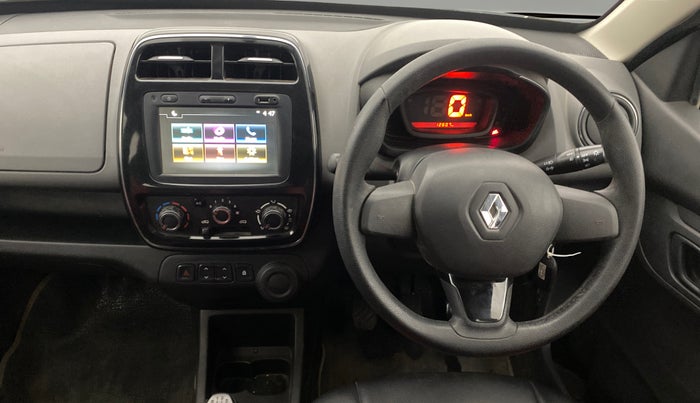 2017 Renault Kwid RXT 1.0, Petrol, Manual, 12,607 km, Steering Wheel Close Up