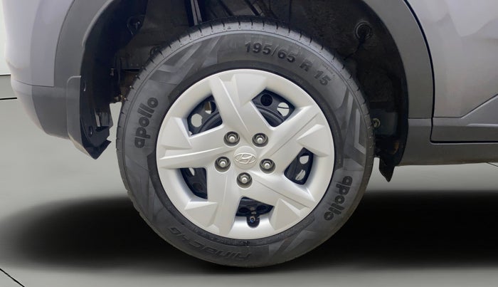 2022 Hyundai VENUE SX 1.2 PETROL, Petrol, Manual, 13,791 km, Right Rear Wheel