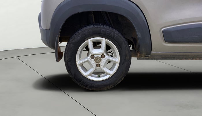 2019 Renault Kwid CLIMBER 1.0 AMT, Petrol, Automatic, 28,952 km, Right Rear Wheel