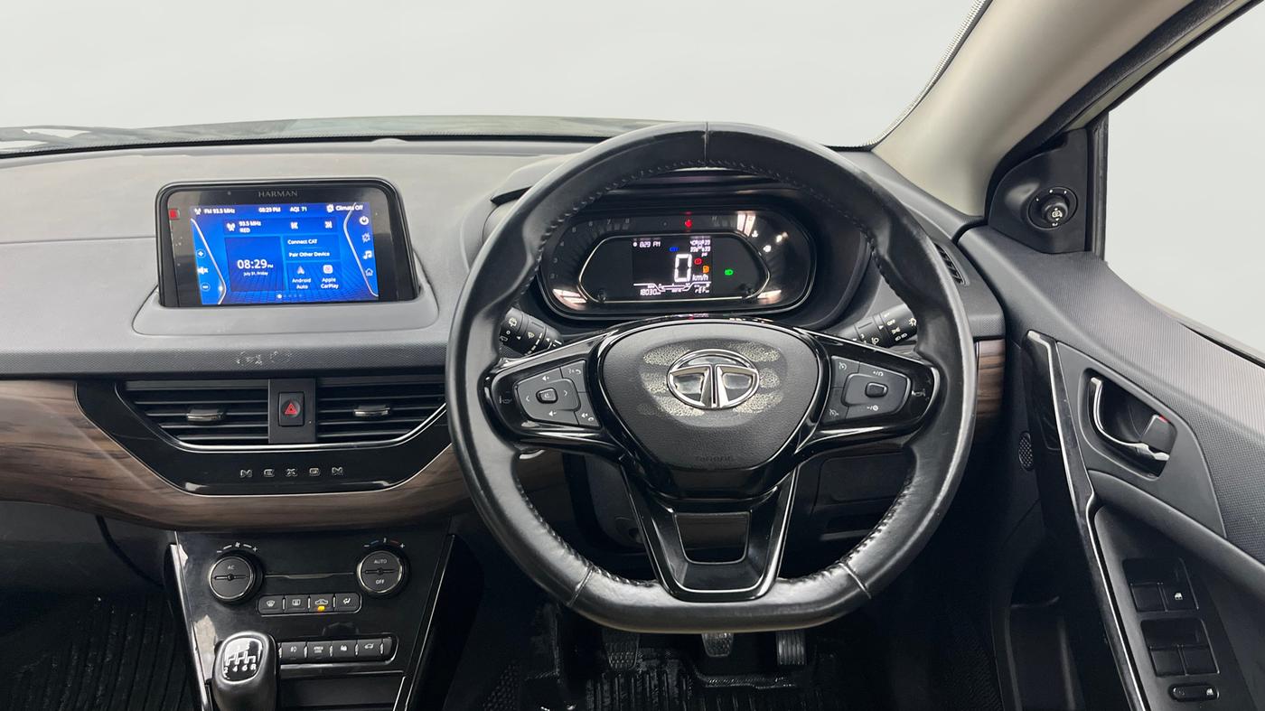 2022 Tata NEXON XZ PLUS PETROL KAZIRANGA, Petrol, Manual, 18,028 km, Steering Wheel Close Up
