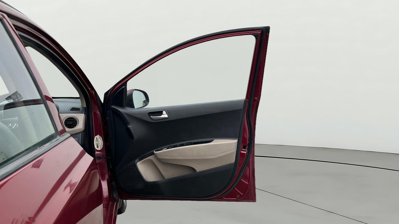 2015 Hyundai Grand i10 ASTA AT 1.2 KAPPA VTVT, Petrol, Automatic, 74,270 km, RHS Front Door